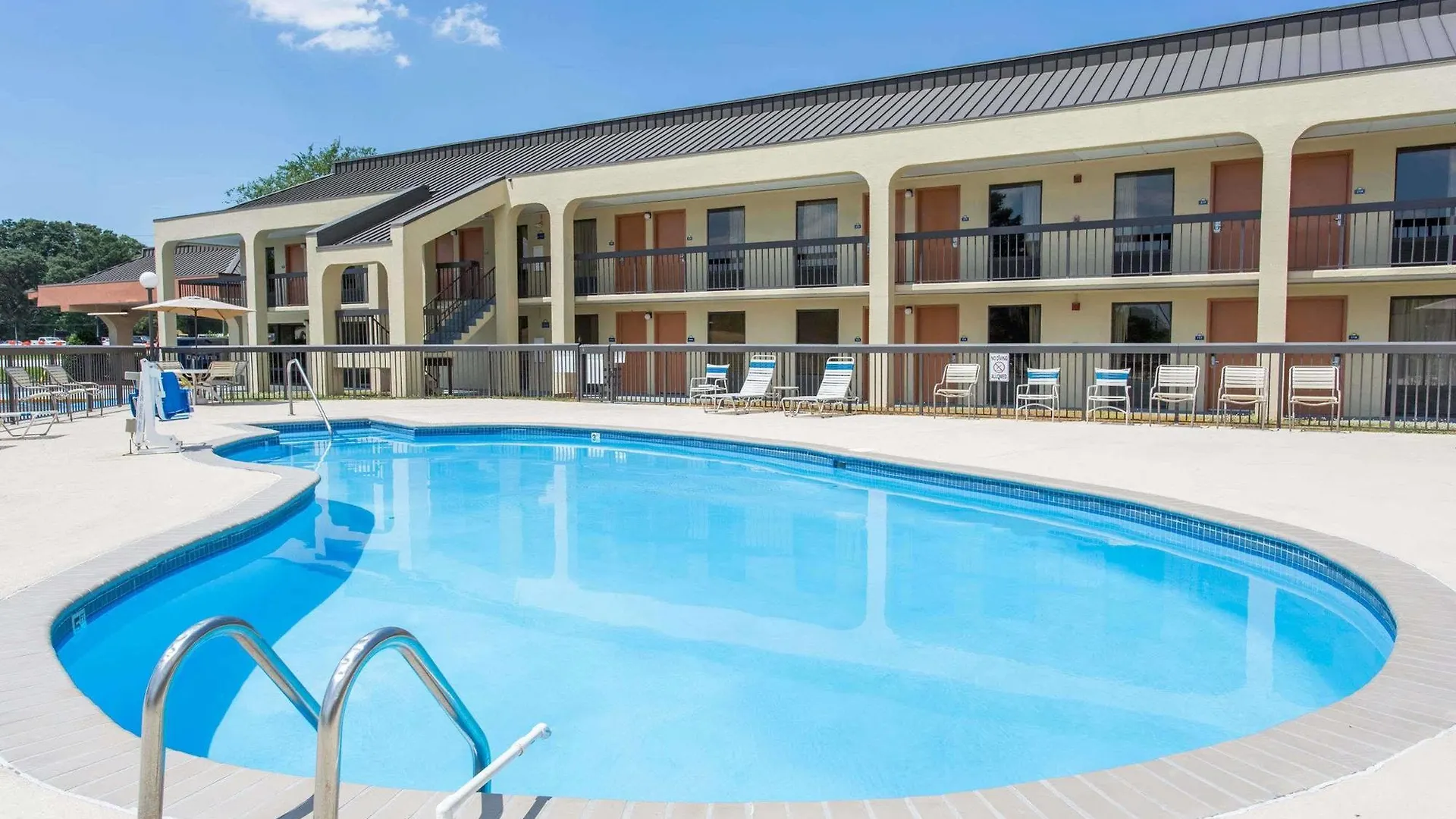 Delta Hotels By Marriott Norfolk Airport 4*,